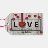 Moderne Rustige Valentijnsdag LOVE Red Hearts Wood Cadeaulabel (Achterkant Horizontaal)