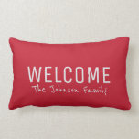 Moderne rustige welkomstgezinmonogram kussen<br><div class="desc">Modern rustic red Welcome Family monogram naam kussen.
U kunt de tekst eenvoudig wijzigen.</div>