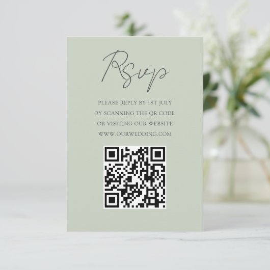 Moderne Sage Green Eucalyptus Wedding RSVP (Staand voorkant)