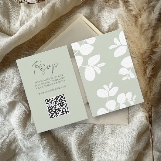 Moderne Sage Green Eucalyptus Wedding RSVP Kaartje