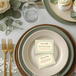 Moderne Sage Green Gingham Baby shower behuizing Informatiekaartje
