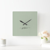 Moderne sage groene scriptnaam grote klok (Huis)