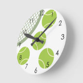 Moderne Sage Groene Tennisbal Racket Ronde Klok (Hoek)