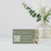 Moderne Sage Groene Wildbloem QR Code RSVP Bruilof Informatiekaartje (Staand voorkant)