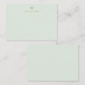 Moderne Saliegroen Gouden Script Monogram Notitiekaartje (Voorkant / Achterkant)