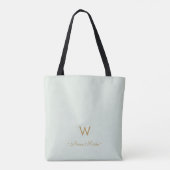 Moderne Saliegroen Gouden Script Monogram Tote Bag (Achterkant)
