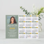 Moderne saliegroene 2026 Agenda Zakelijke foto Feestdagenkaart (Staand voorkant)