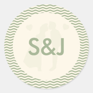 Moderne saliegroene golvende streep monogram bruil ronde sticker