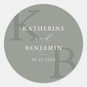 Moderne Saliegroene Monogram Minimalistische Trouw Ronde Sticker