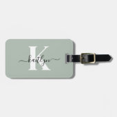 Moderne Saliegroene Script Monogram Bagagelabel (Voorkant horizontaal)