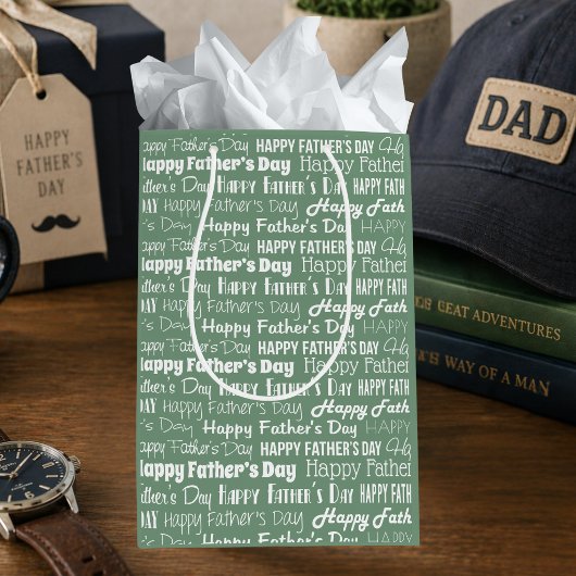 Moderne saliegroene witte typografie Vaderdag Medium Cadeauzakje