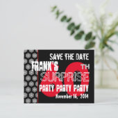 Moderne Save the Date 60e VERRASSING Verjaardag R2 Aankondigingskaart (Staand voorkant)