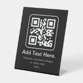 Moderne Scannbare QR-code | Zwart Wit & Grijs Reclamebord Met Voetstuk (Voorkant)