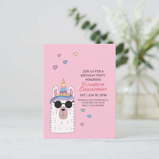 Moderne Schattigee partij Llamacorn Verjaardag Uitnodiging Briefkaart (Staand voorkant)