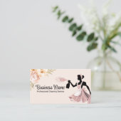 Moderne schoonmaakservice Blush Pink Floral Maid Visitekaartje (Staand voorkant)