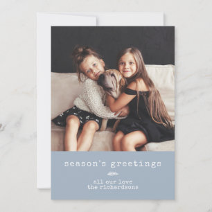 Moderne schrijfmachine en foto op blauwe mist  Gin Feestdagenkaart