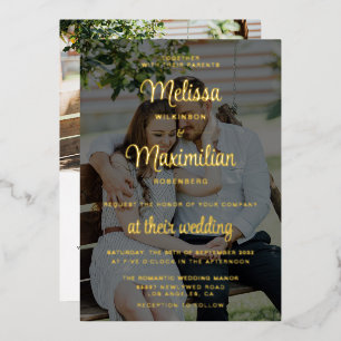 Moderne script 2 foto's zwart met online RSVP goud Folie Uitnodiging