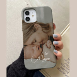 Moderne script aangepaste familie volledige foto iPhone 15 case