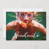 Moderne Script Afstudeerfoto Afstudeeruitnodiging Kaart (Voorkant)