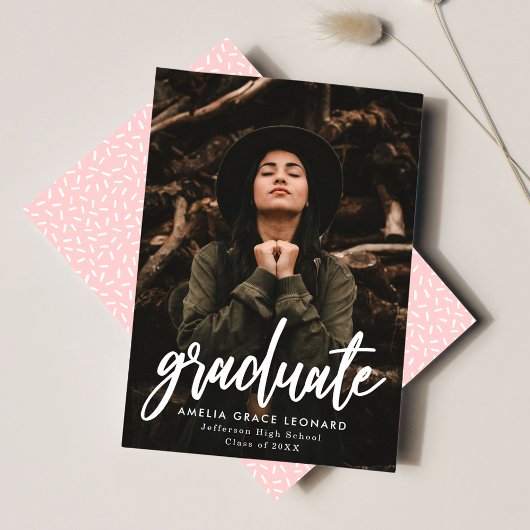 Moderne Script Blush Roze Foto Afstuderen Aankondiging