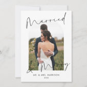 Moderne Script Boog Foto Getrouwd Blij Feestdagenkaart (Voorkant)