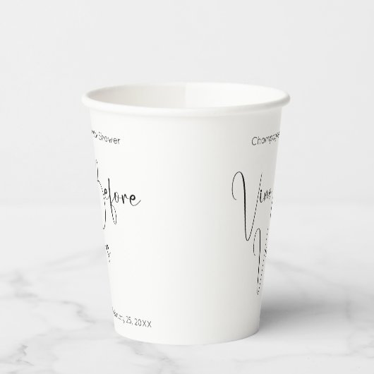 Moderne Script Bruidsuitnodiging Vino Voor Belofte Papieren Bekers (Links)