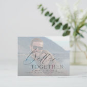 Moderne script bruiloft foto opslaan van de datum aankondigingskaart (Staand voorkant)