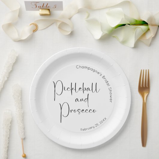 Moderne Script Bruiloft Pickleball & Prosecco Papieren Bordje (Huwelijk)