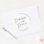 Moderne Script Bruiloft Pickleball & Prosecco Ronde Sticker (Envelop)
