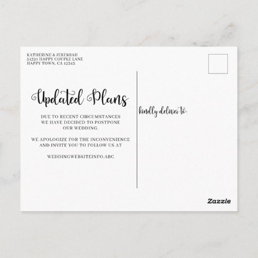 Moderne script bruiloft uitstel foto briefkaart (Achterkant)