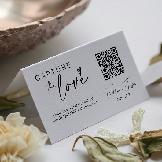 Moderne Script Capture The Love QR-codekaart Kaart