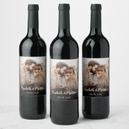 Moderne Script Couple Photo Wedding Bottle Favor Wijn Etiket