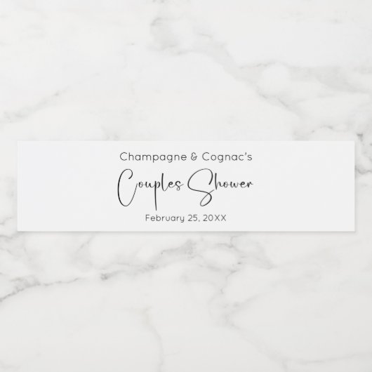 Moderne Script Couples Shower Waterfles Etiket (Enkel label)