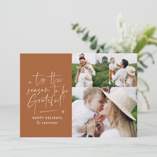 Moderne script dankbaar fotovakantie feestdagenkaart (Staand voorkant)