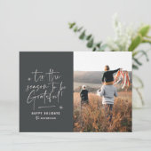 Moderne script dankbaar fotovakantie feestdagenkaart (Staand voorkant)