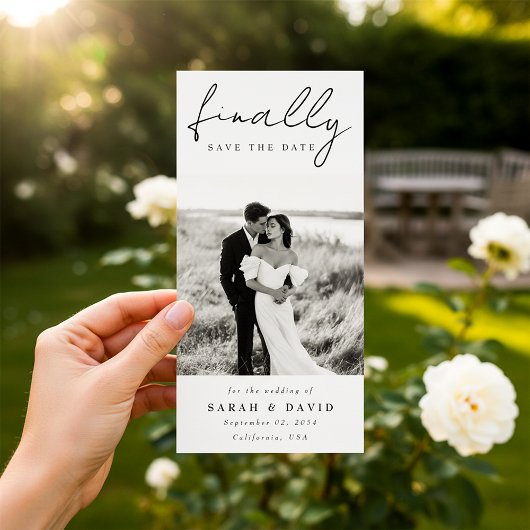 Moderne script Eindelijk bladwijzer Klassieke foto Save The Date