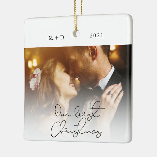 Moderne Script Elegant Verloving Photo Keepomwille Keramisch Ornament (Links)