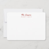 Moderne script familienaam, rood gepersonaliseerd notitiekaartje (Voorkant)