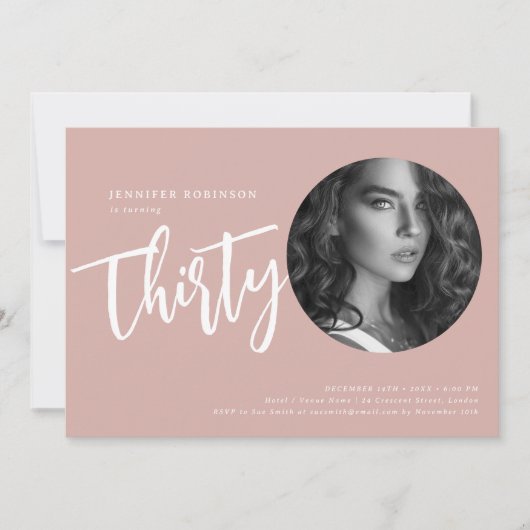 Moderne Script Foto 30e Verjaardagsfeestje Dusty P Kaart (Voorkant)