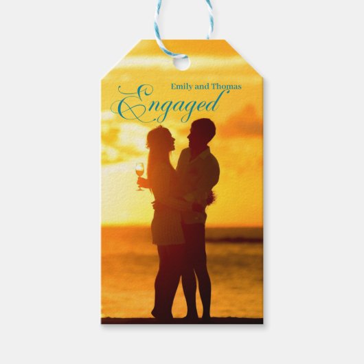 Moderne script foto engagement cadeaulabel (Voorkant)