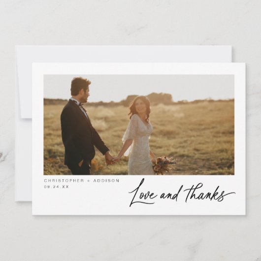 Moderne Script Foto Flat Wedding Dank u kaart (Voorkant)