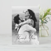 Moderne Script Foto Huwelijk Bedankkaart (Staand voorkant)