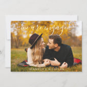 Moderne Script Foto Huwelijk  Save The Date (Voorkant)