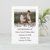 Moderne Script Foto Huwelijk Save The Date Kaart (Staand voorkant)