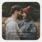 Moderne script foto save the date vierkante sticker (Voorkant)