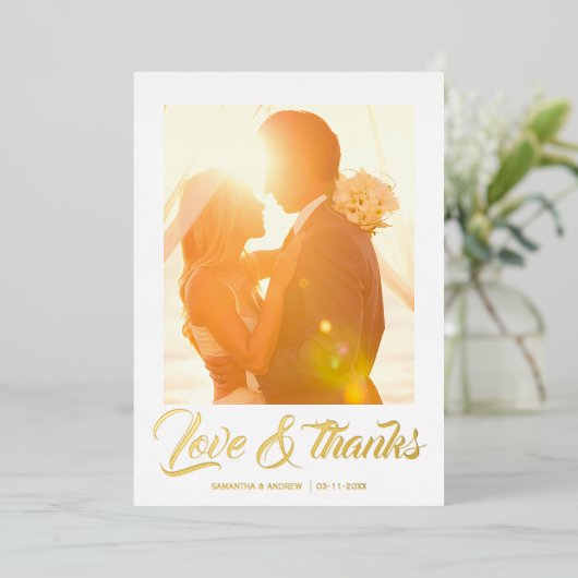 Moderne script gepersonaliseerde bruiloft bedankt  folie uitnodiging (Staand Voorkant)