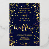 Moderne script goud folie confetti marineblauwe tr uitnodiging (Voorkant)