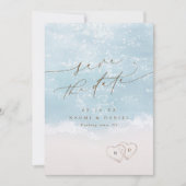 Moderne Script Harten In Het Zand Strand Bruiloft  Save The Date (Voorkant)