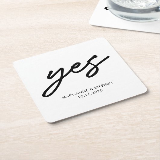 Moderne Script Ja Verloving Wedding Party Kartonnen Onderzetters (Schuin)