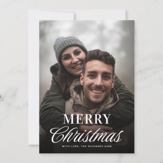 Moderne Script Kerst Couple Foto Feestdagenkaart (Voorkant)